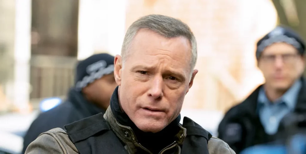 Chicago P.D.: curious facts about intelligence leader Hank Voight that you didn't know 2 Jason Beghe is Hank Voight in Chicago P.D.