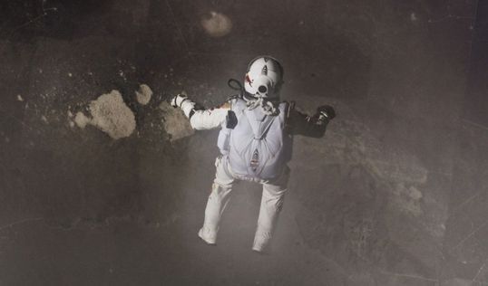 Baumgartner: The man who jumped from the stratosphere and exceeded the speed of sound 5 baumgartner the man who jumped from the stratosphere and exceeded the speed of sound