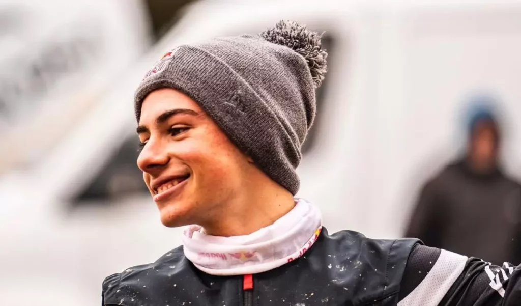 Alonso's Historic Triumph: Colombia's First Grand Prix Victory in Moto3 2 alonsos historic triumph colombias first grand prix victory in moto3 david alonso moto gp.jpg