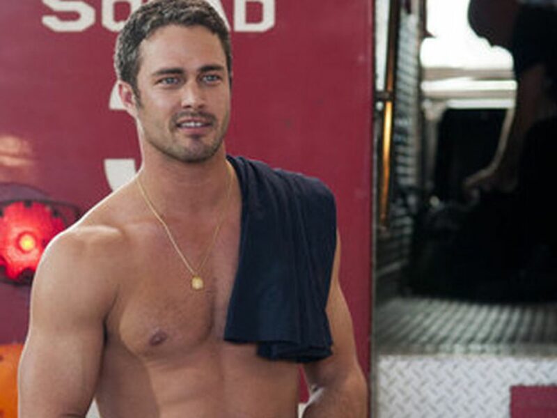 taylor kinneys remarkable transformation before chicago fires season 12 taylor kinney girlfriend taylor kinney shirtless taylor kinney gay.0