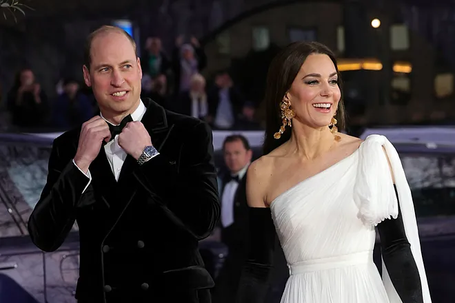 royal rift navigating the complex dynamics within the british royal family 17085399535047