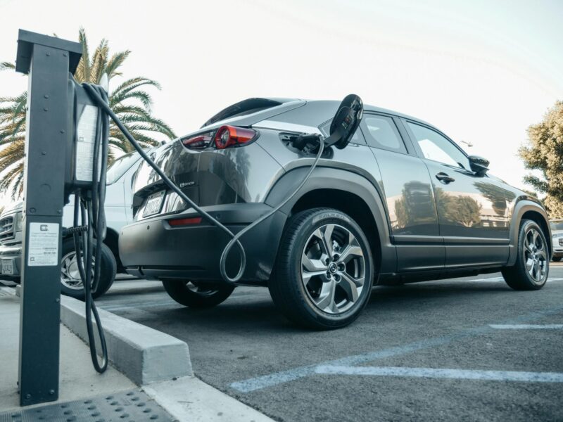 how plug in hybrid drivers are missing the mark pexels kindelmedia 9800006