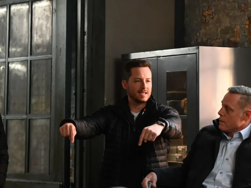 chicago p d is jesse lee soffer returning as jay halstead chicago pd jesse lee soffer director beghe.jpg 1194251643