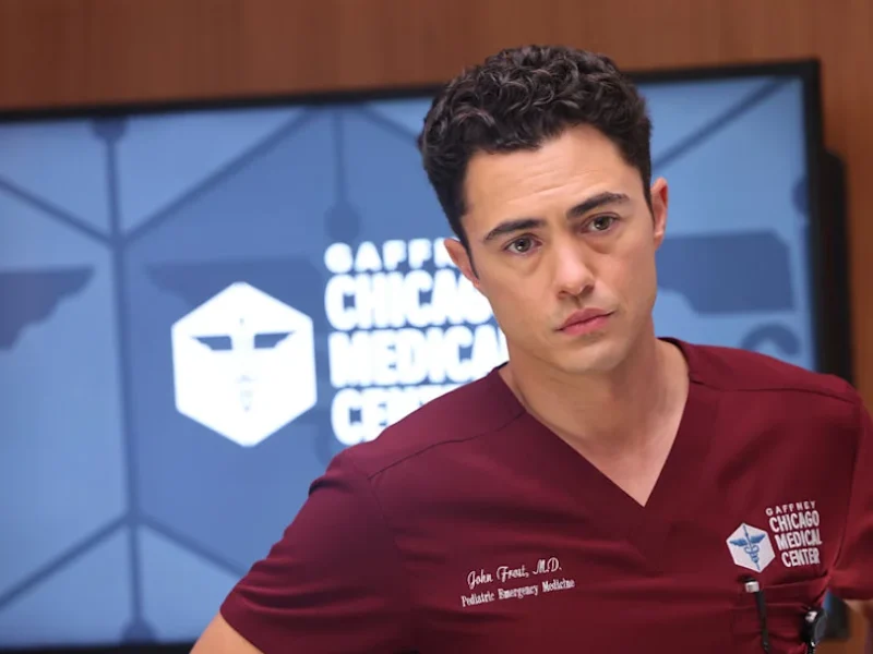 why john frost is chicago meds most exciting new character 01jfpaqvx0ap9x2pjcvj 1