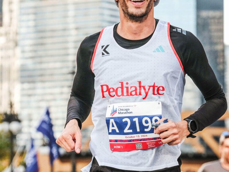 a colombian athlete conquered the six toughest marathons in the world in just one year imagen de whatsapp 2025 02 12 a las 12.51.55 1869653a