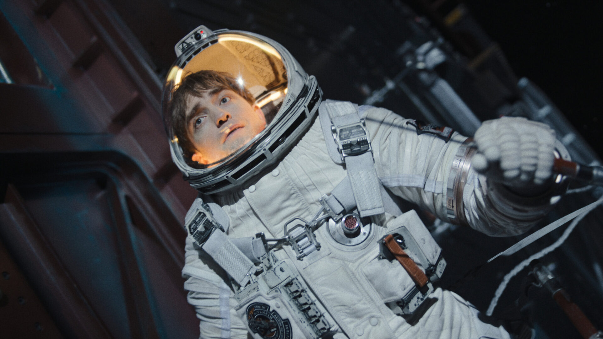 Bong Joon-ho's 'Mickey 17': A Dystopian Sci-Fi Comedy Starring Robert Pattinson and Naomi Ackie 20 bong joon hos mickey 17 a dystopian sci fi comedy starring robert pattinson and naomi ackie 07mickey17 review print jmhl v