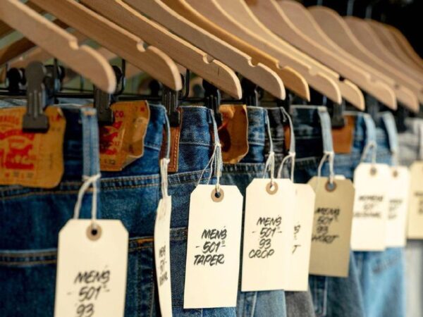 Up to 65% off Levi’s jeans: the classics your wardrobe needs