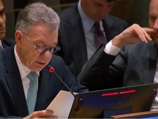 Juan Manuel Santos Calls for Palestinian State Recognition as a Path to Peace