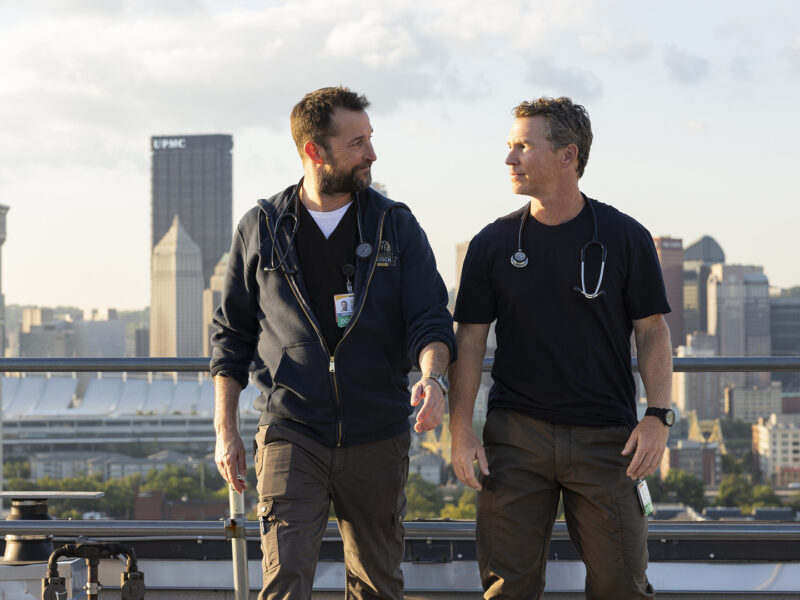 the pitt season 2 whats next for the gritty medical drama zjf7otnlcjeaperlagf4jvssxi