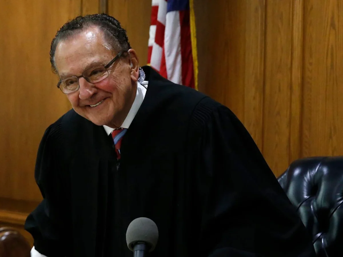 Frank Caprio, the ‘Caught in Providence’ Judge Who Humanized Justice, Dies at 88 2 Frank Caprio, the ‘Caught in Providence’ Judge Who Humanized Justice, Dies at 88
